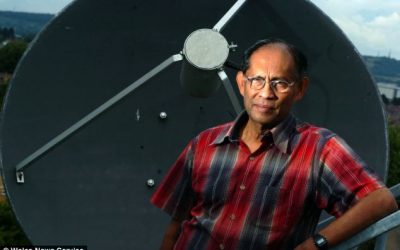 CHANDRA WICKRAMASINGHE – Vida en el espacio exterior